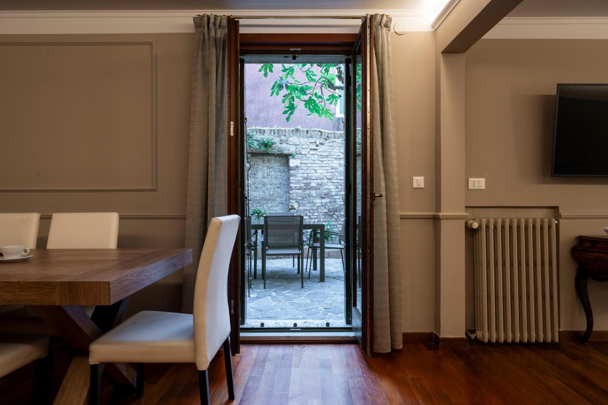 San Vio Palace Luxury Apartments Venecia Exterior foto